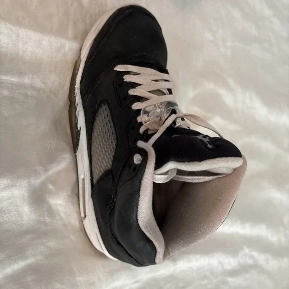 Jordan Five‎ Retro Mid Oreo Men's Size 9 Shoes - Picture 5 of 9